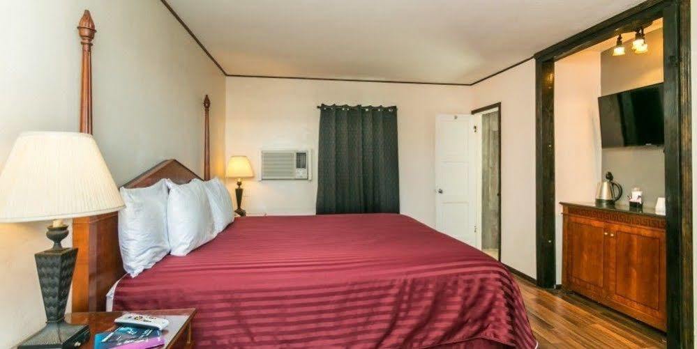 Apache Lodge Прескот Екстер'єр фото