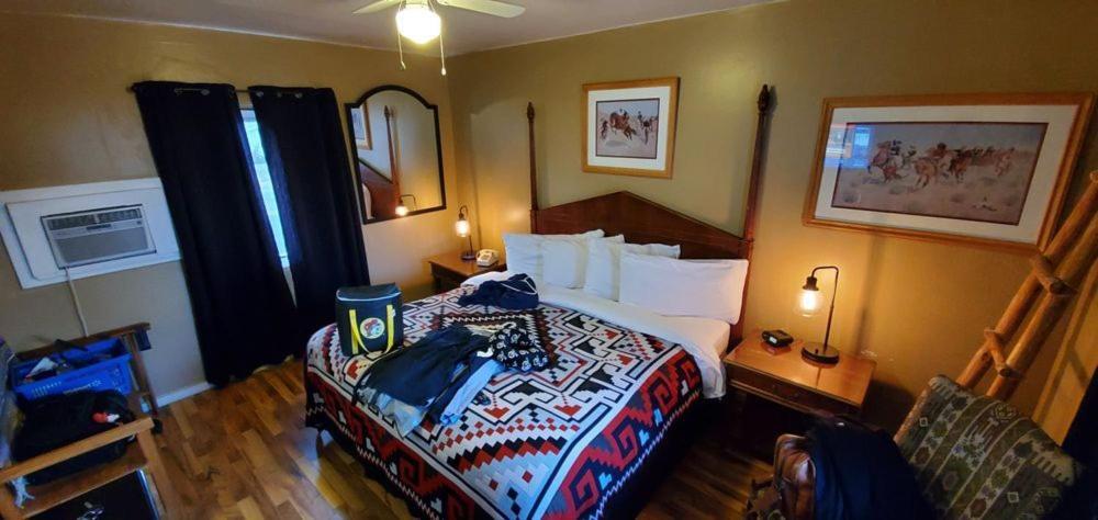 Apache Lodge Прескот Екстер'єр фото